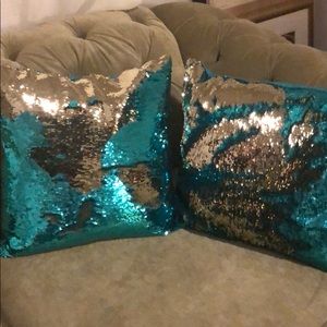 Sequin color changing accent pillows